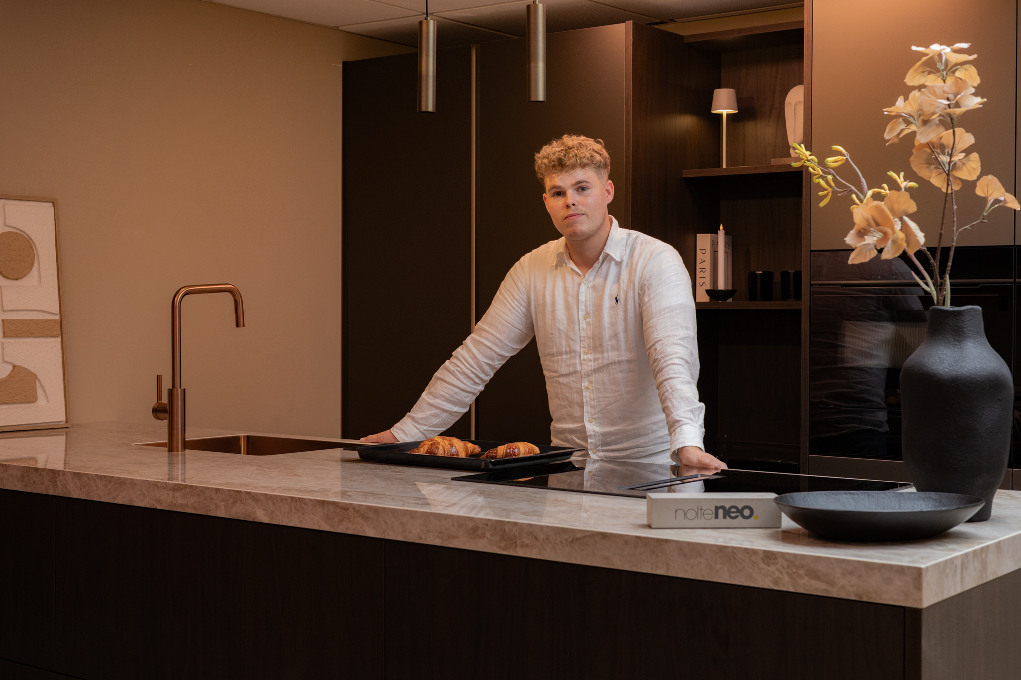 keukenspecialist in moderne keuken